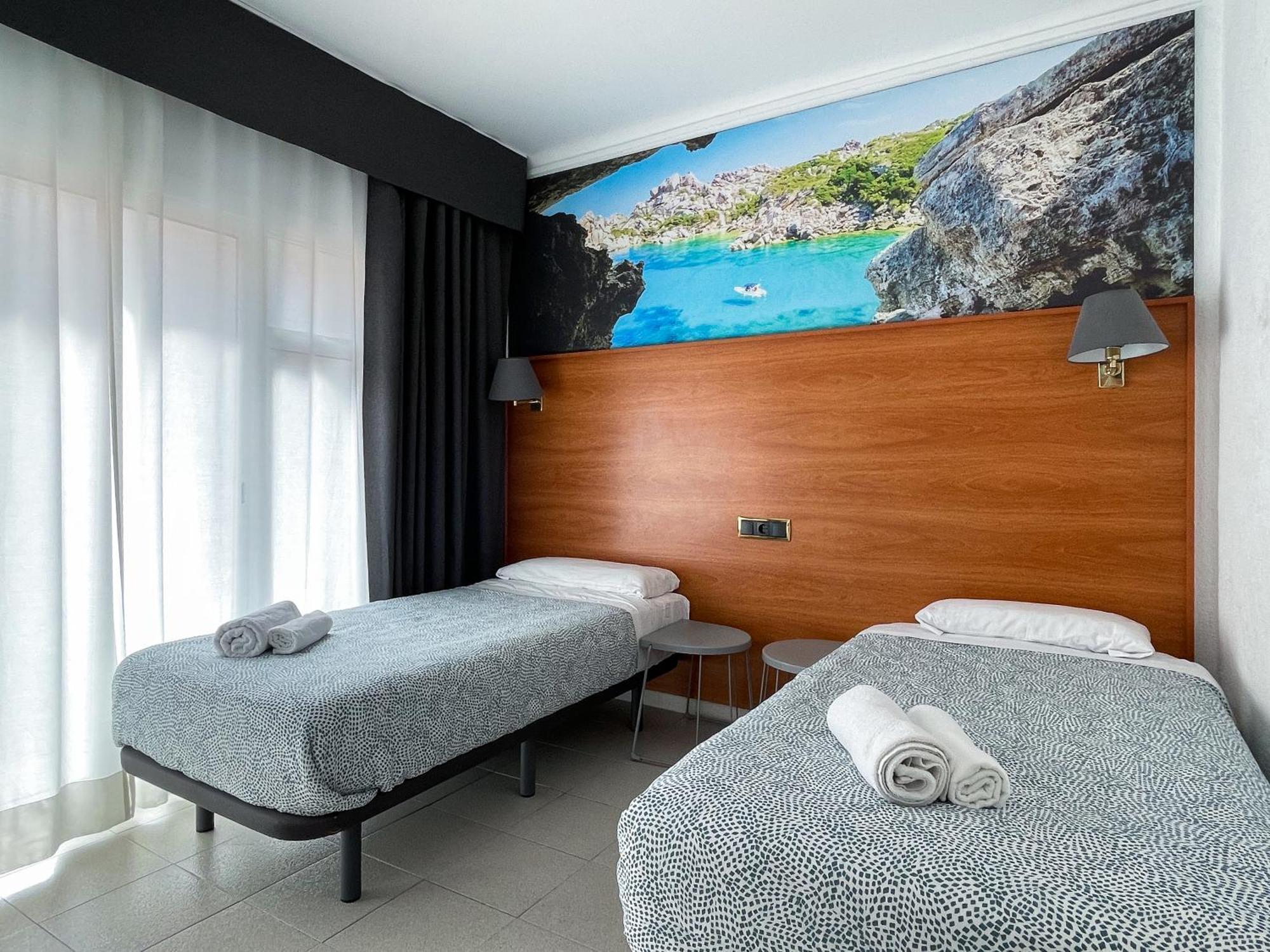 Hotel Maremagnum Lloret de Mar Bagian luar foto