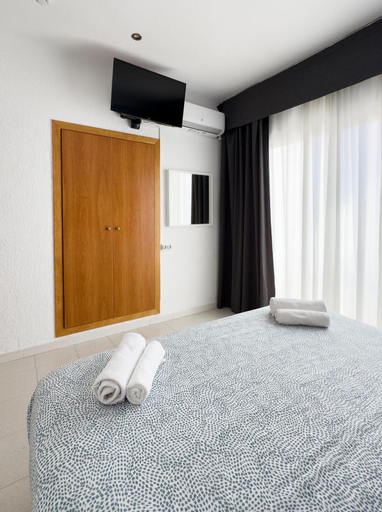 Hotel Maremagnum Lloret de Mar Bagian luar foto