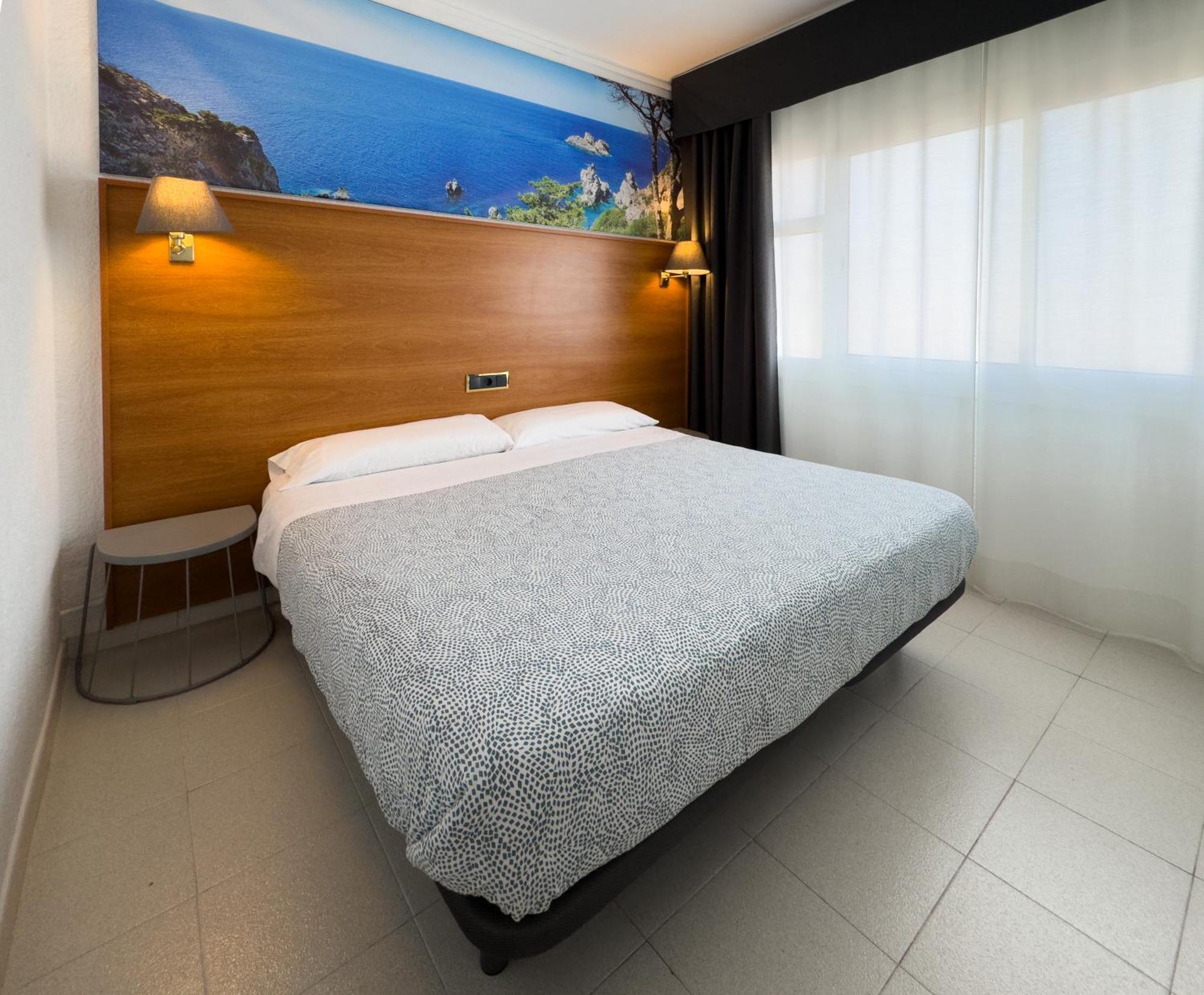 Hotel Maremagnum Lloret de Mar Bagian luar foto