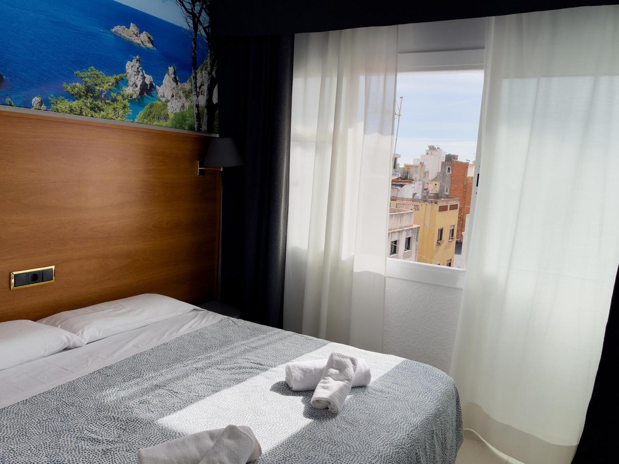 Hotel Maremagnum Lloret de Mar Bagian luar foto