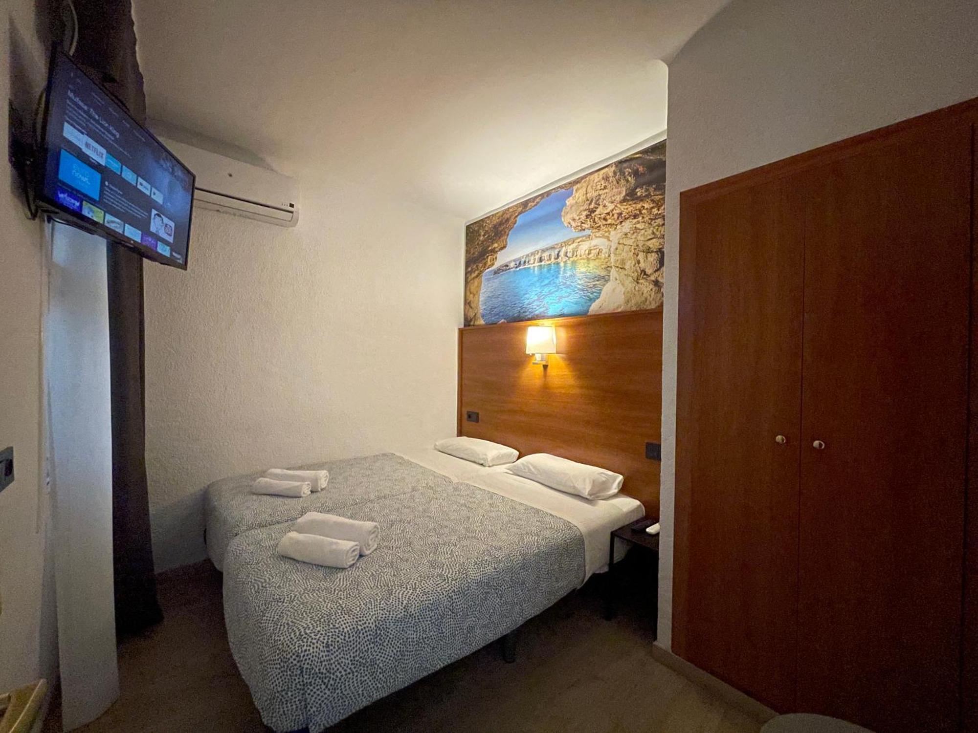 Hotel Maremagnum Lloret de Mar Bagian luar foto