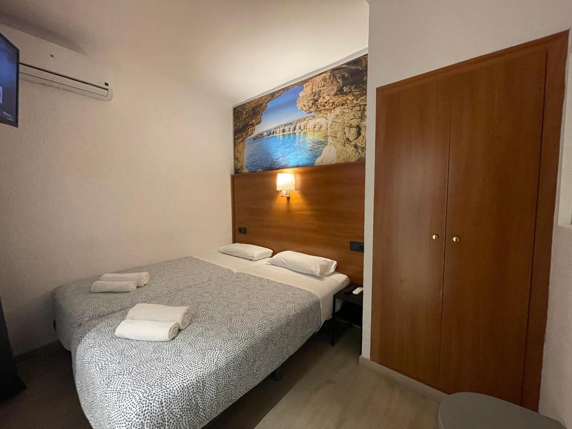 Hotel Maremagnum Lloret de Mar Bagian luar foto