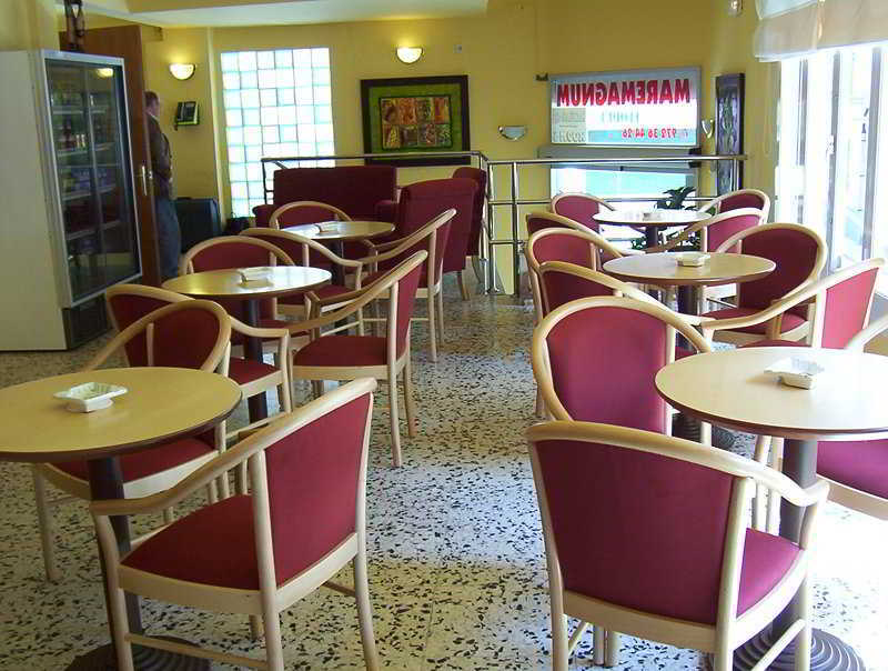 Hotel Maremagnum Lloret de Mar Bagian luar foto